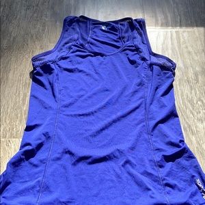 Reebok workout tank size medium